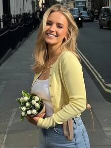 Cárdigan corto elegante para mujer, diseño con botones, tela acanalada, manga larga y cuello redondo para primavera - Amarillo - Ver 2