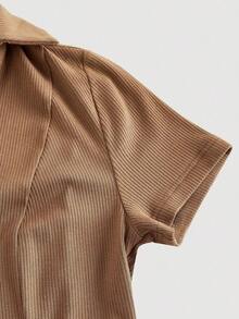 Vestido mini de punto con cuello de volantes en caqui vintage - Estilo preppy, años 70, informal, cómodo, para ir y venir, estética de dinero antiguo, perfecto para atuendos escolares, atuendos de enseñanza y ropa de oficina - Caqui - Ver 3