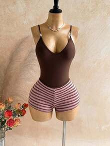 1 Pieza Traje de baño de unicolor y 1 Par de Shorts a Rayas, Conjunto de 2 Piezas - Rosa - Ver 6