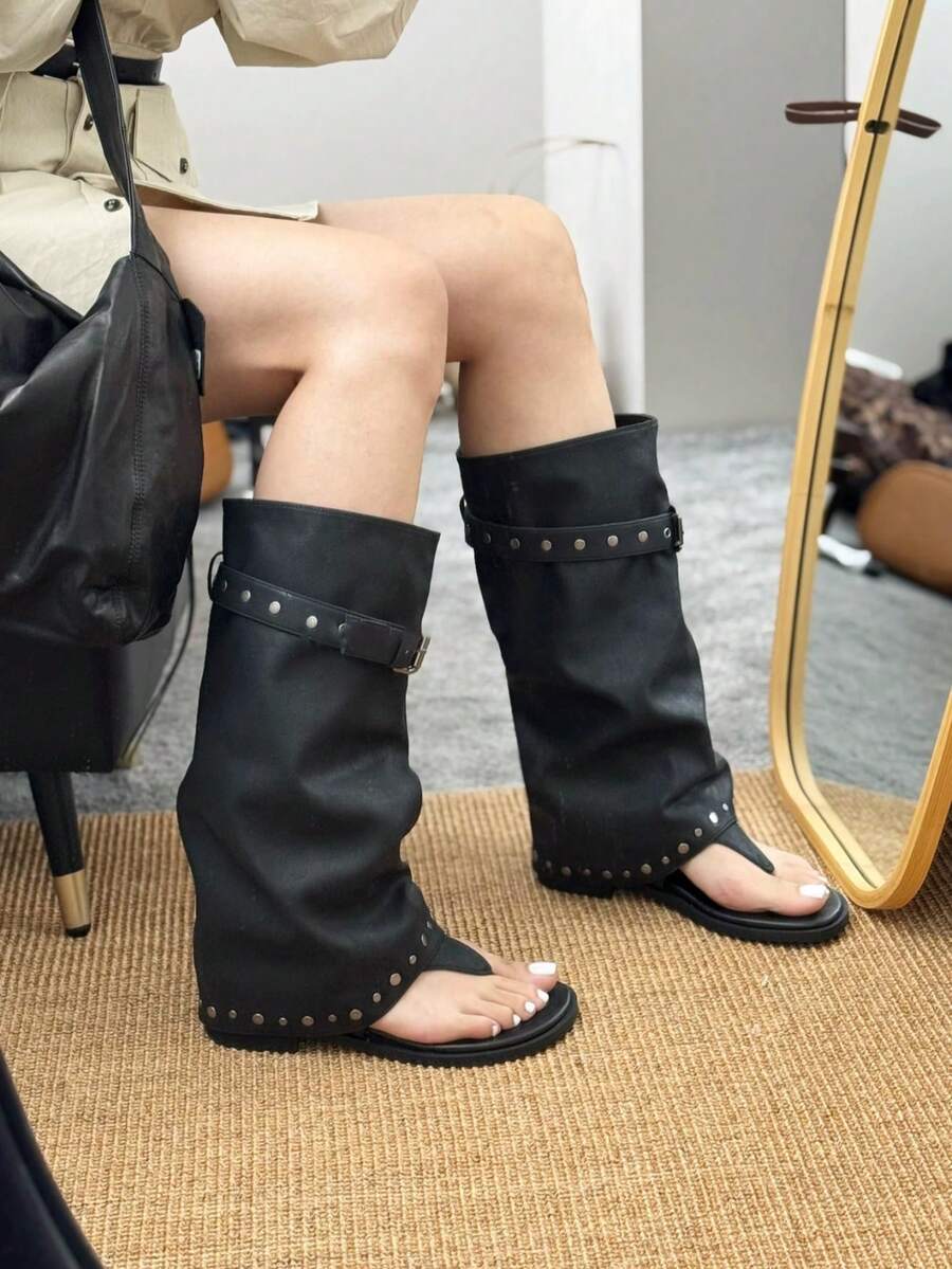 Western Style Buckle Thong Mid-Calf Boots - Black - View 1