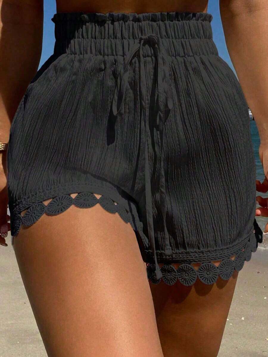 Conjunto de 3 piezas de ropa de verano para vacaciones en la playa para mujer: Cubrecostos con cintura anudada y encaje, Top de traje de baño, Shorts - Negro - Ver 1