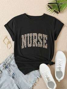 Camiseta Casual de Manga Corta para Mujer Estilo Vintage - Diseño con Estampado de Leopardo y Texto de Enfermera sobre Camiseta Blanca, Cuello Redondo, Top de Verano, Lavable a Máquina, Camisetas para Mujer, Ropa Casual, Estilo Moderno, Ajuste Cómodo  
 BlackFashion - Negro - Ver 2