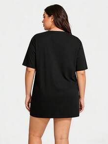 Plus Size, [Large Size Printed T-Shirt] Gemini Exclusive Black Casual T-Shirt-Interesting Pink And White Two-Color Printing "As A Gemini I Have Three Sides" Pattern, Embellished With Lovely Love And  Elements, Fashionable And Interesting - 黑色 - 查看 2