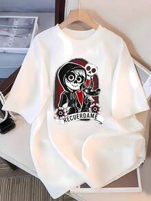 Image Inspired By The Eternal Bond Between The Soul And Memory With A Smiling Skull, Flowers, And A Red Background Symbolizing Love And Eternal Memory. Comfortable Casual Women's T-Shirt For Everyday Wear. - 白色 - 查看 3