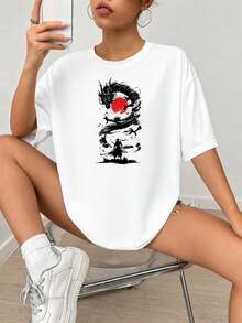 Diseño gráfico de impresión de la silueta del Guerrero Dragón, Arte de Mitología Oriental, Estilo de Tinta Negra y Roja, para Decoración de Paredes Domésticas o Póster.jpgRegalos personalizados: Camisetas para mujer con estilos que van desde lo moderno, hippie, casual y minimalista. Ropa masculina personalizada única, armarios cápsula y prendas básicas/urbanas para hombre. Regalos ideales para novios, familiares y amigos, adecuados para cumpleaños, vacaciones, colegio/competiciones, deportes/escalada y más, así como para la moda de otoño y eventos urbanos. Blanco verano. - Blanco - Ver 2