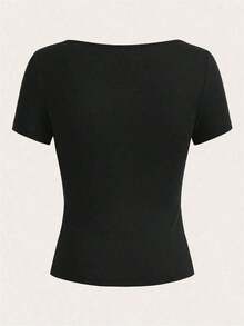 Blusa corta con escote en V profundo y manga corta, estilo sexy Y2K para mujer, de tela elástica negra ajustada, adecuada para discoteca, fiesta, festival de música y estilo casual de calle en verano - Negro - Ver 3