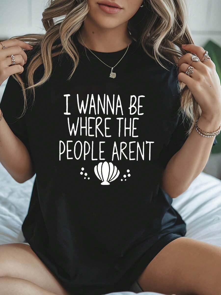 Talla - Talla - Un Slogan Llano, El de la Soledad: QUIERO ESTAR DONDE NO ESTÁN LOS DEMÁS. Camiseta de Moda Casual con Cuello Redondo y Estampado a Juego para Mujer de Talla para Primavera y Verano - Negro - Ver 1