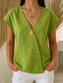 Women's Lime Green T-Shirt With V-Neck, Kimono Neckline And Decorative Button, Breathable Linen Fabric, Casual Chic Style Ideal For Holidays And Summer Looks. - 綠色 - 查看 5