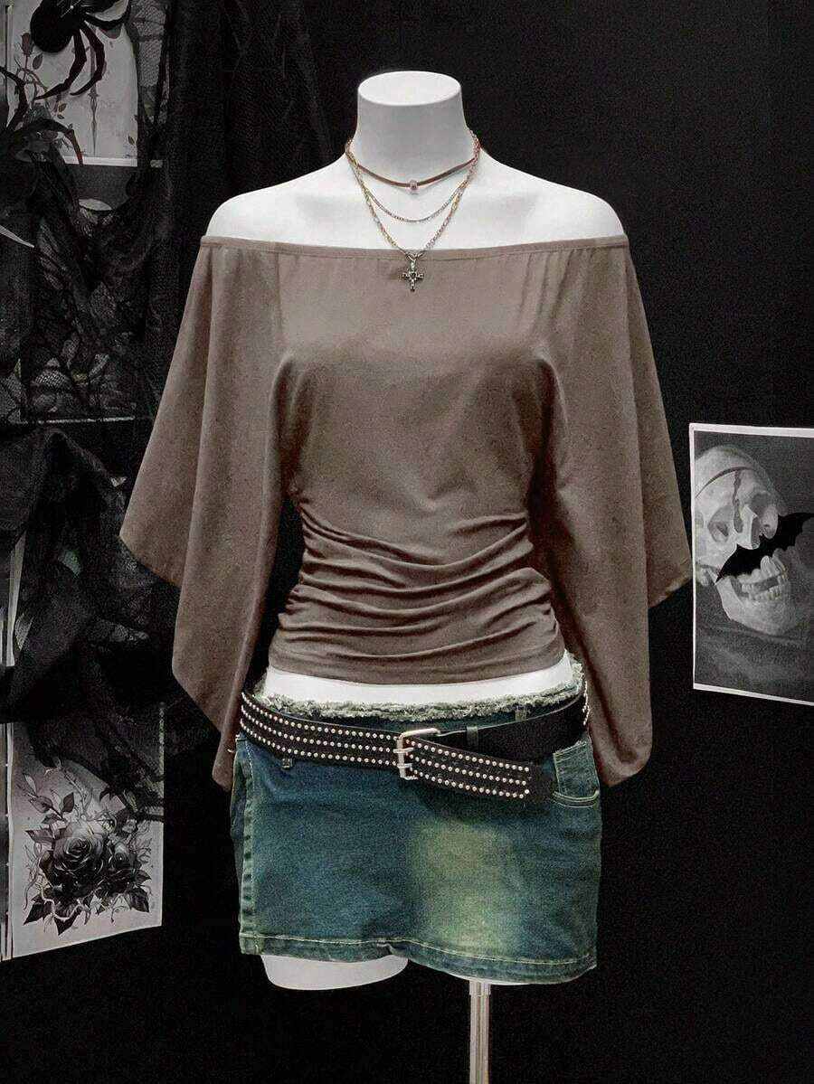 Camiseta retro sexy de mujer con hombros descubiertos, cintura ceñida y pliegues de unicolor - Camel - Ver 1