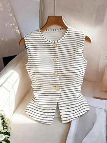 Elegante y versátil top de punto a rayas, apropiado para ir a la oficina, salir de fiesta o uso casual.Cuello redondo, sin mangas, con decoración de botones metálicos. - Blanco - Ver 3