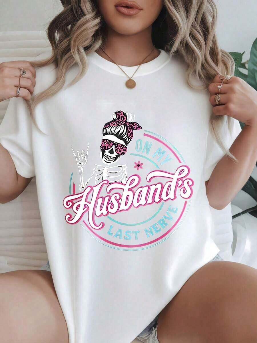 Camiseta Casual Vintage de Manga Corta para Mujer - Calavera con Cabello Rosa y Flor en el Último Nervio de Mi Esposo, Cuello Redondo, Top de Verano, Lavable a Máquina, Camisetas para Damas, Ropa Casual, Estilo Moderno, Ajuste Cómodo
BlackFashion - Blanco - Ver 1