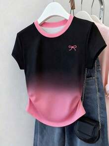 Camiseta ajustada de manga con volantes en degradado con estampado de corazón de fresa y letras, para uso casual, vacaciones y viajes, verano - Multicolor 2 - Ver 1