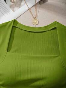 Camiseta ajustada con cuello cuadrado acolchado para mujer, primavera/verano - Verde Oliva - Ver 4