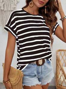 Camiseta con mangas de murciélago a rayas, informal, camisetas gráficas de verano para mujeres - Blanco y Negro - Ver 5