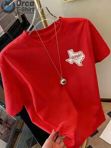 Camiseta de manga corta de estilo casual vintage, con estampado en la parte delantera y trasera, que presenta un mapa de Texas y el diseño de la palabra "Gilley's", adecuada para el uso diario en verano, ideal como regalo para parejas y amigos. - Rojo - Ver 2