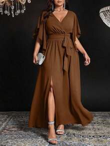 Vestido maxi elegante de fiesta con abertura, cuello en V ajustado, mangas acampanadas y cintura fruncida, talla grande para mujer - Marrón - Ver 1
