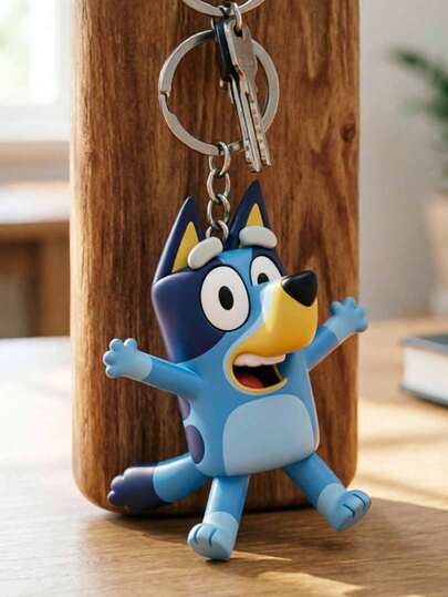  Bluey Themed 2D Character Keychain, Featuring A Lively, Hug Pose Design Of The Iconic Blue Dog. Crafted From Durable, Smooth-Finish PVC With Vibrant Colors, It Includes A Sturdy Metal Keyring. Ideal As A Playful Bag Charm Or Themed Party Favor.