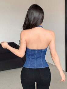 Parte superior de halter elástica de mezclilla sexy sin mangas para mujer, corsé azul, blusas de mujer para brunch, blusas de verano lindas, top de corsé azul - Azul lavado medio - Ver 2