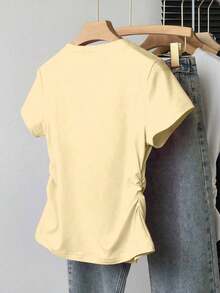 Ropa exterior para mujer, nueva llegada de verano, camiseta ajustada con pliegues, estilo elegante y versátil, fotografía de calle, imprescindible, temporada de vuelta al colegio, 100% llamativa, camiseta de mujer de manga corta para verano - Amarillo claro - Ver 2