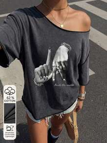 Camiseta de manga corta holgada con estampado todo sobre hombros descubiertos de estilo minimalista casual para mujer, estampado a rayas retro americano, camiseta de hombros abiertos, ropa urbana para mujer - Negro 2 - Ver 1