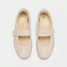 Adidas Samba Jane White Black Gum Women's JR1402 | Retro Heritage Style, Timeless Silhouette - 杏色 - 查看 5