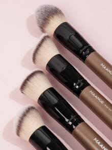 MAANGE Juego de 4 brochas de maquillaje, incluye brocha para polvo, brocha para base, brocha para base de punta redonda, brocha para base de cabeza plana, juego de brochas de maquillaje profesional, juego de brochas de maquillaje, esencial de viaje, regalo para mujeres y niñas. - Marrón - Ver 4