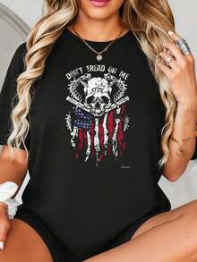 Impresión gráfica American Fl-ag Skull, Diseño patriótico angustiado, Líneas monocromáticas con acentos rojos y azules, Estilo Art Grunge para Decoración de Paredes o Regalo.jpgRegalos personalizados: Camisetas para mujer con estilos modernos, hippies, casuales y minimalistas. Ropa masculina personalizada única, armarios cápsula, ropa básica/urbana para hombre. Regalos ideales para novios, familiares y amigos, adecuados para cumpleaños, vacaciones, colegio/competiciones, deportes/escalada, etc., también adecuados para la moda de otoño y actividades urbanas. Verano negro. - Negro - Ver 2