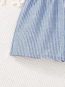 Women's Summer Vacation Essential Blue & White Striped Drawstring Waist Casual Shorts, Comfortable Daily Wear - Blue - View 9