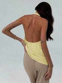 Camiseta ajustada con escote en pico minimalista y elegante para mujer - Amarillo - Ver 2