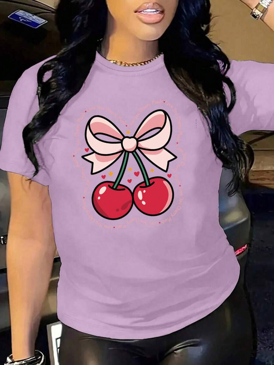 Oversized White T-Shirt With Cherries And The Phrase "Love You Cherry Much", Ideal For Casual And Date Outfits. Loose-Fitting Youth T-Shirt With A Cherry Design And Pink Bow, A Flirty Style To Pair With Jeans Or Leggings. Summer T-Shirt With A Cherry Graphic And Text, A Feminine And Flattering Style. - YH430-紫色 - 查看 1