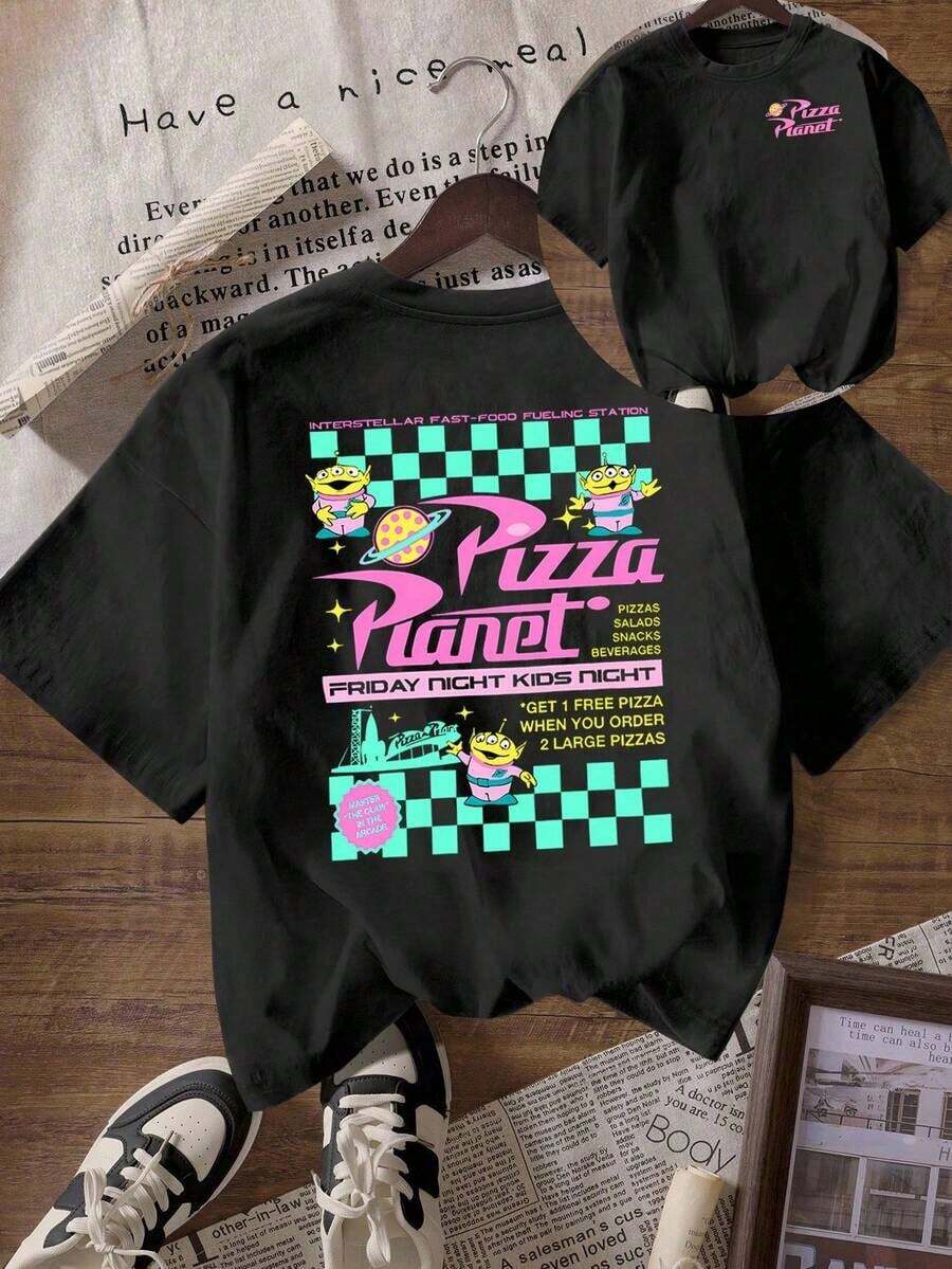 Camiseta de algodón de manga corta (versión holgada) de longitud regular con estampado 'Pizza Planet', cuello redondo, elasticidad media, top negro de corte ajustado, camisa casual de manga corta y cuello redondo, esencial para el verano, adecuada para verano y primavera, ropa de fiesta o regalo, ropa de mujer. 100% Algodón - Negro - Ver 1