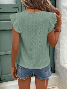Frenchy Camiseta con cuello redondo y adorno de encaje con volantes y bordado de ojal - Verde 2 - Ver 3