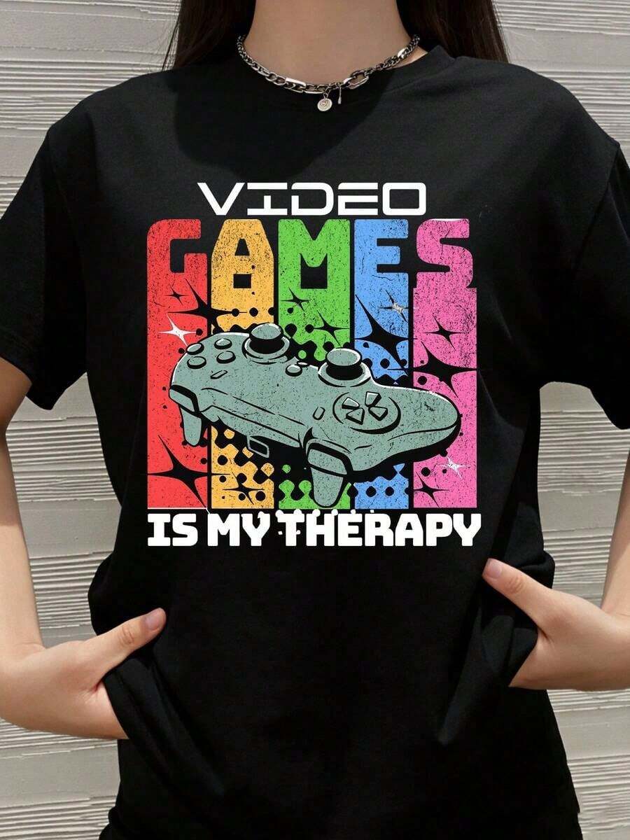 Camiseta "Los Videojuegos Son Mi Terapia" Regalo para Gamers Hombres y Mujeres Diseño Retro de Controlador de Juegos Camiseta Divertida para Gamers y Nerds Perfecta para Uso Casual, Fiestas o Regalo de Cumpleaños - Negro - Ver 1