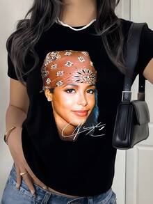 Artistic Figure With Face Covered By A Reddish Scarf Symbolizing Strength, Freedom, And Modern Urban Style. Women's Casual T-Shirt For Elegant And Comfortable Everyday Wear. - 黑色 - 查看 8
