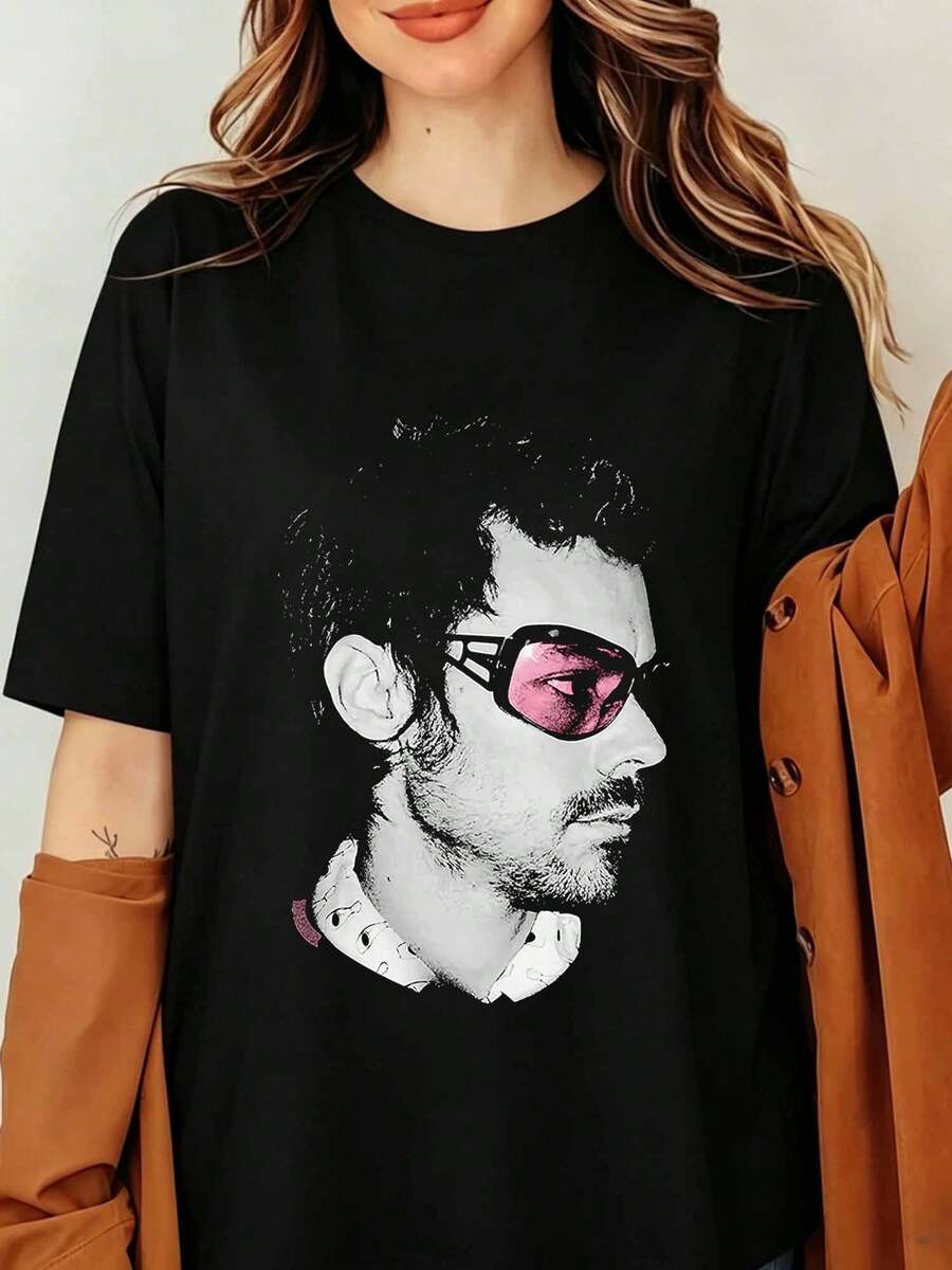HARRYS STYLESS Portrait Graphic T-Shirt, Pink Sunglasses Aesthetic Tee, Minimalist Singer Photo Merch, Harries Fandom Streetwear Unisex Black Cotton Short Sleeve Top, Tour 2026 T-Shirt, Double-Sided Concert T-Shirt - Black - View 1