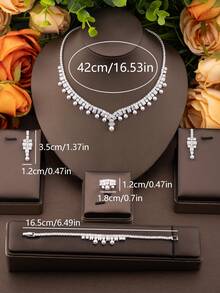 1 Conjunto de Joias Elegantes e de Luxo com Zircônia Cúbica e Pérola Falsa, Incluindo 1 Par de Brincos, 1 Colar, 1 Pulseira, 1 Anel, Adequado para Casamento e Ocasiões Formais, Excluindo a Caixa de Presente - Prata - Visão 6