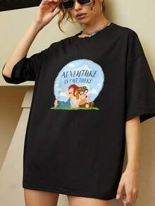 Colorful Illustration Of Two Friends Enjoying The Sky With A Motivational Message That Encourages Following Dreams And Exploring The World. Comfortable And Perfect Casual Women's T-Shirt For Everyday Adventures. - 黑色 - 查看 6