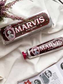 Marvis 75ml Lily Curve 牙膏，精緻百合靈感花香，含氟化鈉日常護理琺瑯質，幫助清除牙菌斑並抵抗酸性，留住清新美口氣，義大利奢華牙膏，日常口腔護理，禮品組 75ml/2.54 Fl Oz - Sinuos Lily - 查看 12