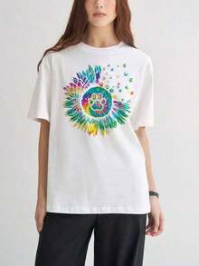 Women's Short-Sleeved T-Shirts With Interesting Prints, Beautiful Clothing. White T-Shirt With A Floral Tie-Dye Print For Casual And Everyday Wear. - 白色 - 查看 7