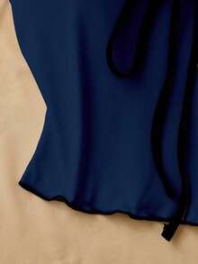 Top de tirantes con lazo y ribete de lechuga en contraste, elegante y ajustado, top para salir para mujeres, apto para el estilo del milenio - Azul marino - Ver 6