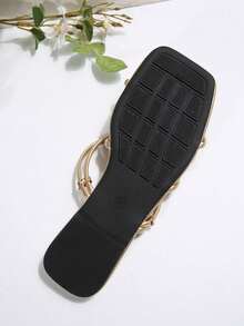 French Solid Color Elegant Vacation Fashion Casual Goddess Commute Retro Business Party Cross Strap Women Simple Fashionable Linear Graceful Elegant Wind Flat Sandals Beach Wedding Party Office Home Outdoor Summer - Gold - View 5