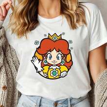 Princess Daisy M1ario S1Hirt N1intendo Wod Gift220G This Unisex 220g T-Shirt Is Made From 100% Cotton With A Tight Knit Pattern, Ensuring Durability. Suitable For All Body Types, Both Men And Women. Its Durable, High-Quality Fabric Is Ideal For Various Sewing Projects, Offering A Soft Yet Resilient Feel. It Is Also Very Breathable. Perfect For Spring/Summer, Holiday Outfits, And Party Wear. - 白色 - 查看 1