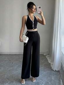 Conjunto de 2 piezas para mujer con top halter escotado en la espalda con ribete de color contrastante y pantalones largos - Negro - Ver 7