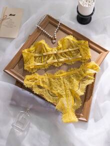 2pcs Yellow Lace Bandeau Bra Set, Delicate Lace Pattern Sheer & Sexy, Strapless Design Suitable For Open Shoulder Outfits, Sweet & Alluring, Suitable For Multiple Occasions And Groups, Underwire Style For Better Lift And Support - Yellow - View 2