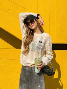 Áo len nữ Jennie Growth màu mơ kiểu Y2K dáng rộng, cổ tròn, tay dài, chất liệu dệt kim, thích hợp cho kỳ nghỉ hè và những chuyến đi chơi mùa xuân. - Màu be - Xem 8