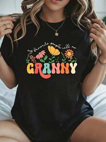 Camiseta de Cuello Redondo para el Día de la Madre, Diseño Floral 'Mis Personas Favoritas Me Llaman Abuela', Ropa Casual Negra para Primavera Verano - Negro - Ver 1
