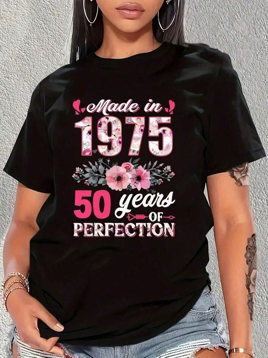 Camiseta de manga corta para mujer | Enviado desde México | Tela transpirable de alta calidad | Camiseta casual deportiva de manga corta holgada para mujer, en blanco y negro, con estampado "Made In 1975 50 Years" y cuello redondo. - Negro - Ver 1