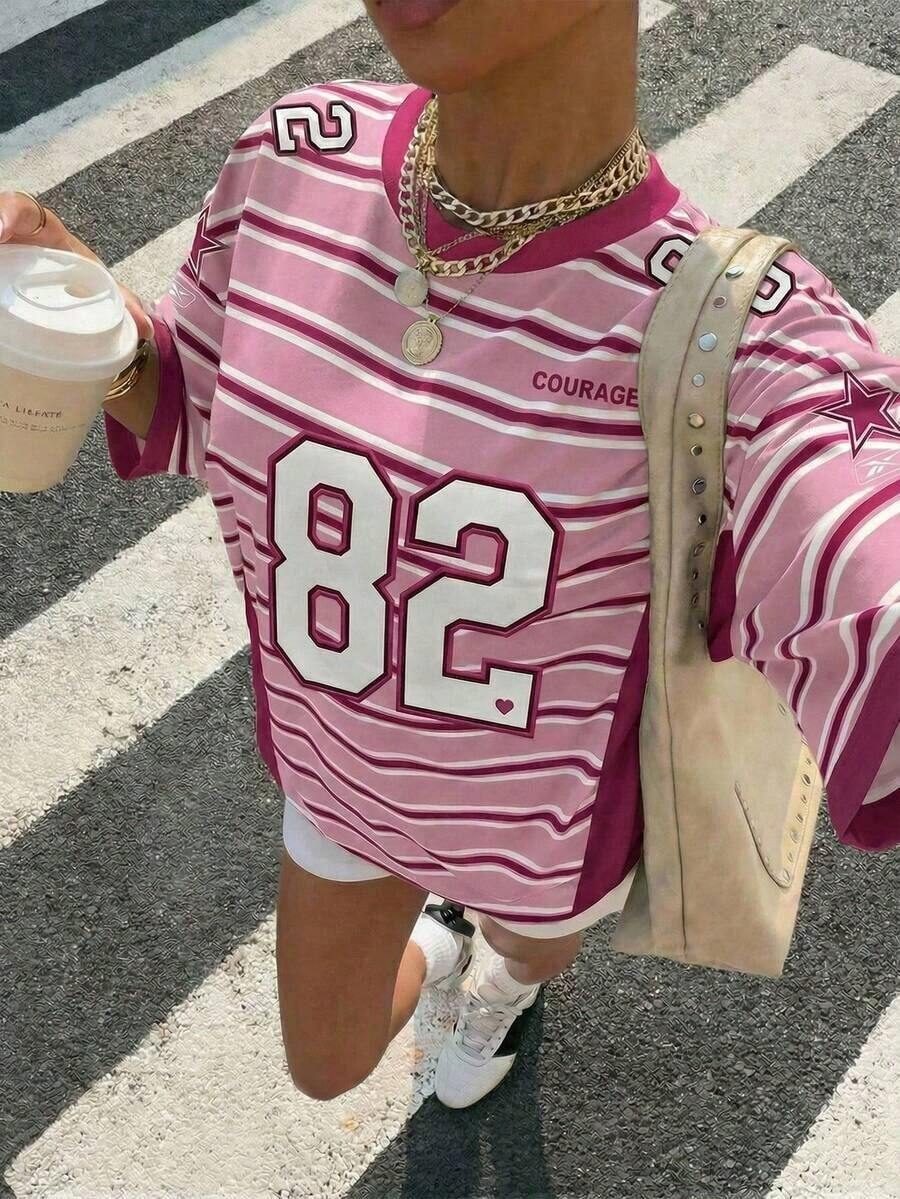 Camiseta de manga corta de cuello redondo holgada con estampado de estrella de contraste de color azul y rojo, número 67 y rayas, de estilo retro casual para mujer, adecuada para el verano, la temporada deportiva y la Copa del Mundo - Multicolor 14 - Ver 1