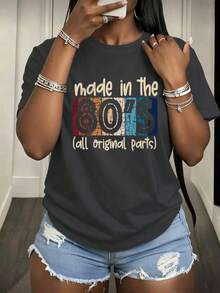 Playera Oversize Mujer "80's Retro" - Estampado "Made in the 80's" con Colores Vintage - Gris Oscuro - Ver 1