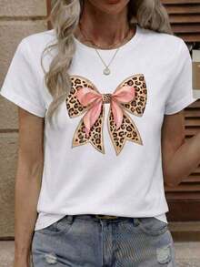 Envío gratis, entrega local enéxico, entrega en 4 días. Camiseta casual de poliéster para mujer con cuello redondo y manga corta, adornada con lentejuelas de mariposa, top elegante de corte regular. - Blanco - Ver 4